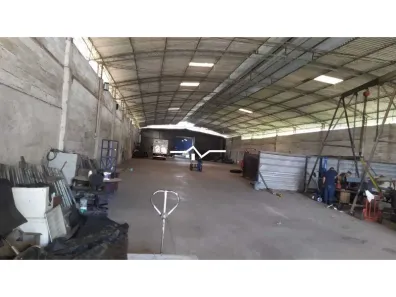 Galpão / Depósito / Armazém para alugar, 1400m² no , Marituba