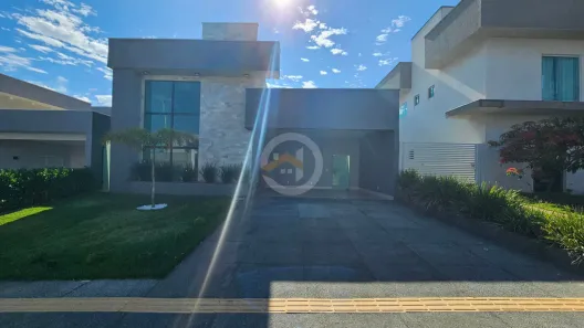 Casa com 3 Quartos à venda, 196m² no Residencial Condomínio Jardim Veneza, Senador Canedo