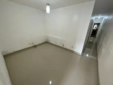 Casa de Condomínio com 2 Quartos à venda, 180m² no Chácara Lourdes Meireles, Valparaíso de Goiás