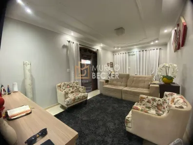 Casa com 3 Quartos à venda, 210m² no Jardim Colônia, Jacareí