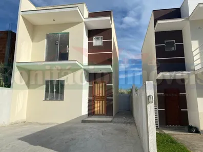 Casa com 2 Quartos à venda, 84m² no Parque Hotel, Araruama