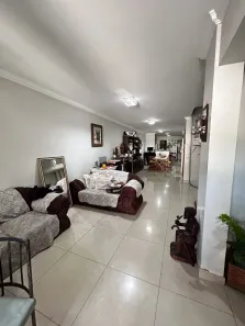 Casa com 4 Quartos à venda, 200m² no Núcleo Bandeirante, Brasília