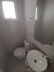 Sobrado com 3 Quartos para alugar, 81m² no Bairro Alto, Curitiba