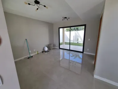 Casa de Condomínio com 3 Quartos à venda, 76m² no Buraquinho, Lauro de Freitas
