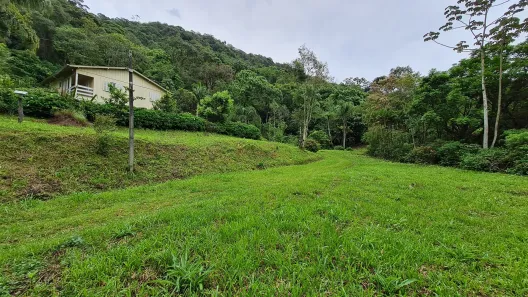 Fazenda / Sítio / Chácara com 2 Quartos à venda, 17000m² no , Águas Mornas