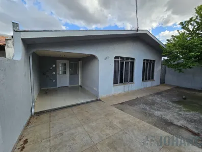 Casa com 3 Quartos para alugar, 120m² no Jardim Presidente Kennedy, Apucarana