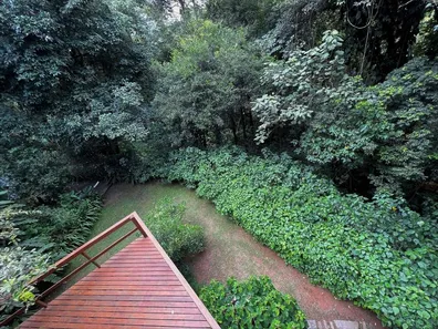 Fazenda / Sítio / Chácara com 3 Quartos para venda ou aluguel, 271m² no Taboleiro Verde, Cotia