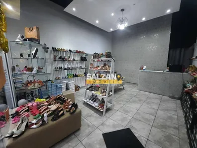 Loja / Salão / Ponto Comercial à venda, 50m² no Centro, Taubaté