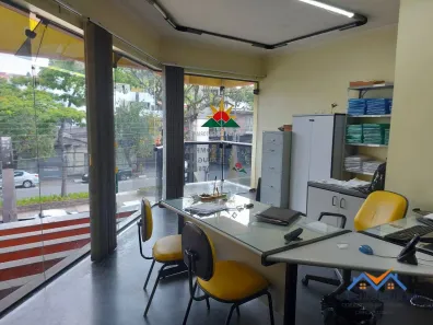 Prédio Inteiro à venda, 600m² no Centro, Arujá