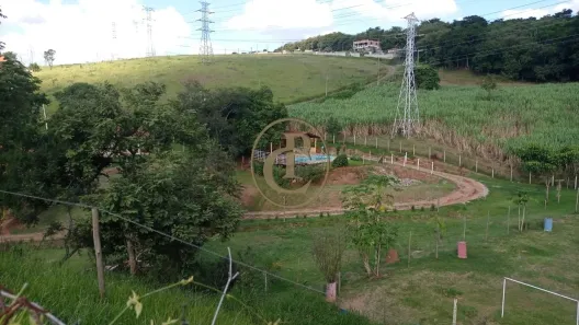 Fazenda / Sítio / Chácara com 3 Quartos à venda, 300m² no Caçapava Velha, Caçapava