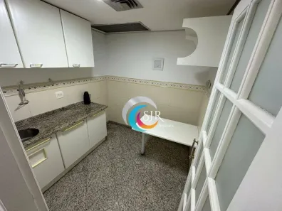 Conjunto Comercial / Sala para alugar, 126m² no Moema, São Paulo