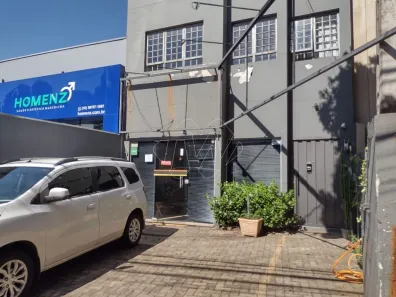Loja / Salão / Ponto Comercial com 2 Quartos para venda ou aluguel, 223m² no Centro, Araraquara
