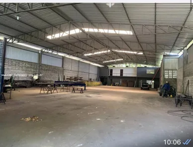 Galpão / Depósito / Armazém à venda, 1300m² no , Simões Filho
