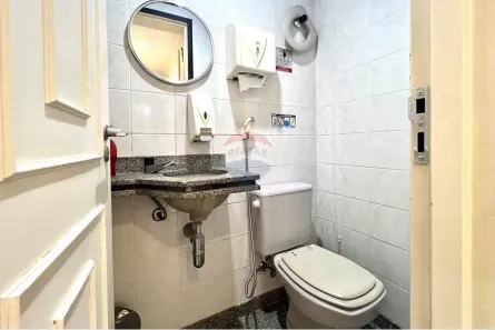 Conjunto Comercial / Sala com 2 Quartos para alugar, 51m² no Centro, Campinas