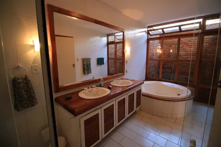 Casa com 6 Quartos à venda, 400m² no Parque do Ipê, Viçosa