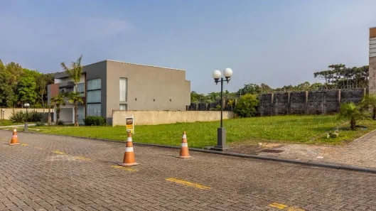 Terreno / Lote / Condomínio à venda, 876m² no Santa Felicidade, Curitiba