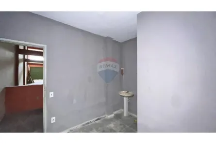Loja / Salão / Ponto Comercial à venda, 226m² no Nova Benfica, Juiz de Fora