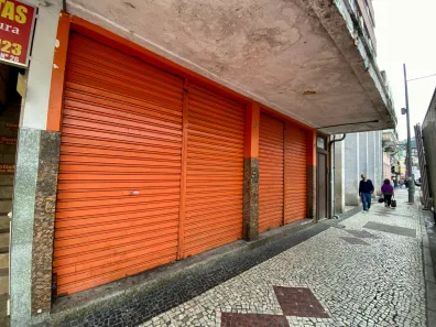 Loja / Salão / Ponto Comercial para alugar, 240m² no Centro, Petrópolis