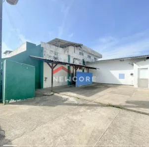 Galpão / Depósito / Armazém à venda, 448m² no Centro, Penha
