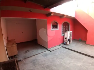 Sobrado com 5 Quartos para venda ou aluguel, 303m² no Conceição, Diadema