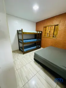 Fazenda / Sítio / Chácara com 3 Quartos à venda, 1300m² no , Mairinque