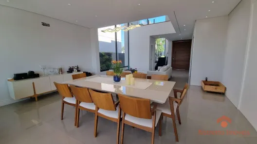 Casa de Condomínio com 4 Quartos à venda, 343m² no Alphaville, Santana de Parnaíba