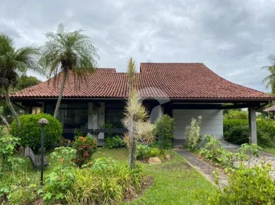 Casa de Condomínio com 5 Quartos à venda, 550m² no Maria Paula, Niterói