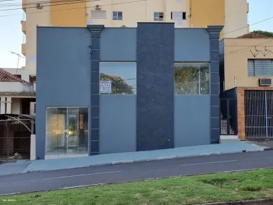 Casa com 4 Quartos para alugar, 200m² no Vila Maristela, Presidente Prudente
