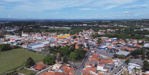 Fazenda / Sítio / Chácara com 5 Quartos à venda, 400m² no Centro, Araçoiaba da Serra