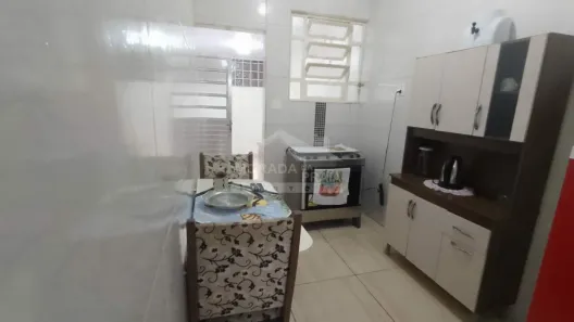 Casa de Condomínio com 1 Quarto para alugar, 55m² no Guilhermina, Praia Grande