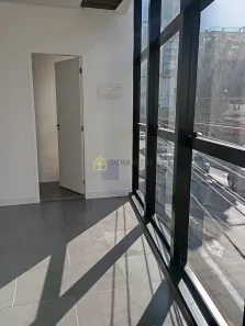 Conjunto Comercial / Sala para alugar, 42m² no Aterrado, Volta Redonda