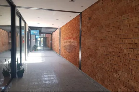 Conjunto Comercial / Sala para alugar, 80m² no Centro, Vinhedo