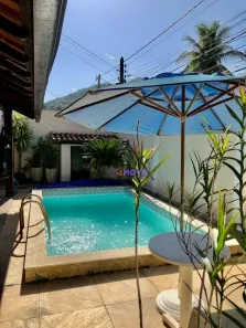 Casa com 3 Quartos à venda, 225m² no Itaipu, Niterói
