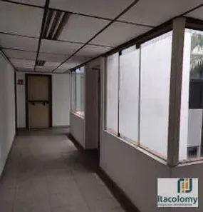 Prédio Inteiro para alugar, 1270m² no Núcleo Residencial Isabela, Taboão da Serra