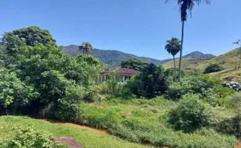 Fazenda / Sítio / Chácara com 3 Quartos à venda, 30000m² no Olaria, Nova Friburgo