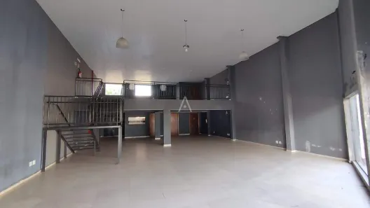 Conjunto Comercial / Sala para alugar, 262m² no Jardim Porto Alegre, Toledo