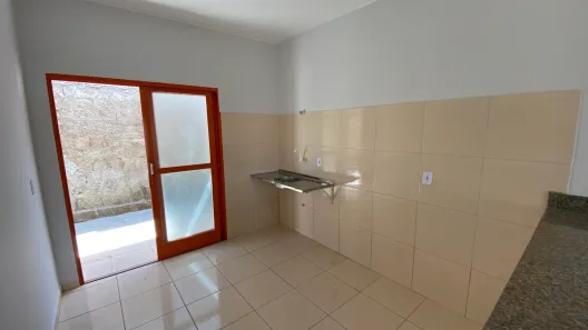 Casa de Condomínio com 2 Quartos à venda, 54m² no Setor de Chácaras Anhangüera C, Valparaíso de Goiás