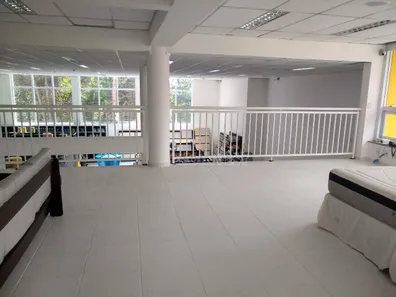 Prédio Inteiro para venda ou aluguel, 1100m² no Granja Viana, Cotia