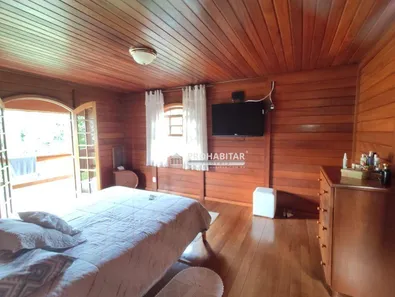 Sobrado com 3 Quartos à venda, 400m² no Loteamento Chacaras Embu-Guacu, Embu-Guaçu