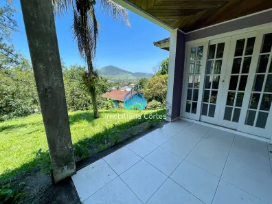 Casa de Condomínio com 4 Quartos à venda, 447m² no Centro, Guapimirim