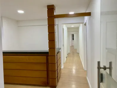 Loja / Salão / Ponto Comercial para alugar, 200m² no Centro, Petrópolis