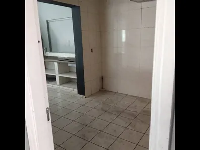 Prédio Inteiro para alugar, 800m² no Jardim São Francisco, Cubatão