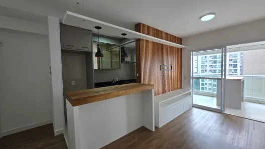 Apartamento com 2 Quartos para alugar, 75m² no Aclimação, São Paulo