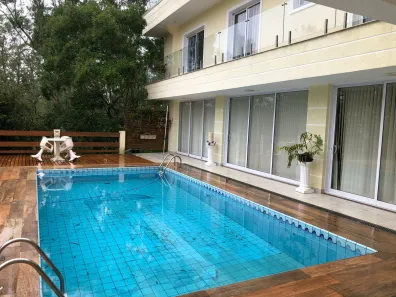 Sobrado com 6 Quartos à venda, 800m² no Pastoril, Ribeirão Pires