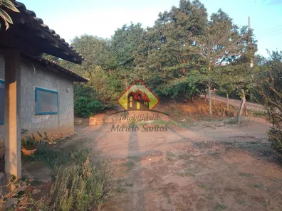 Fazenda / Sítio / Chácara com 2 Quartos à venda, 130m² no Área Rural de Taubaté, Taubaté
