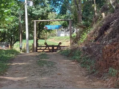 Fazenda / Sítio / Chácara com 5 Quartos à venda, 256000m² no Papucaia, Cachoeiras de Macacu