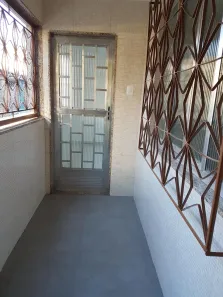 Casa com 2 Quartos para alugar, 35m² no Centro, Nilópolis