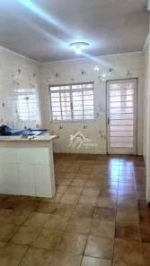 Casa Comercial com 3 Quartos para venda ou aluguel, 250m² no Vila Santana, Sumaré