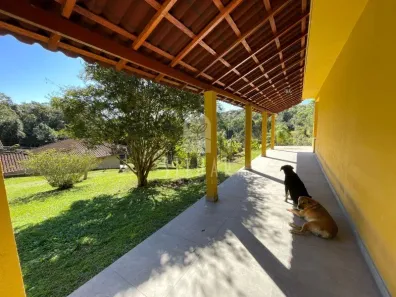 Fazenda / Sítio / Chácara com 2 Quartos à venda, 3750m² no , Juquitiba
