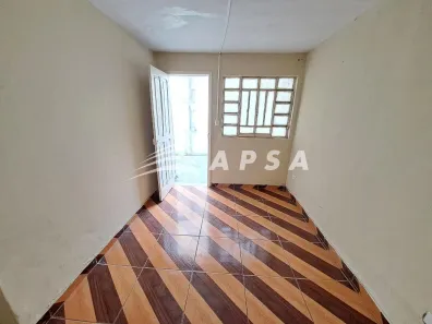 Casa com 3 Quartos para alugar, 69m² no Centro, Nova Iguaçu